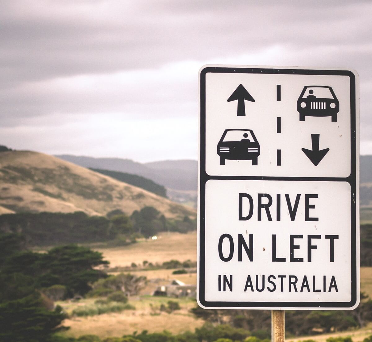 How do I become an Australian citizen?